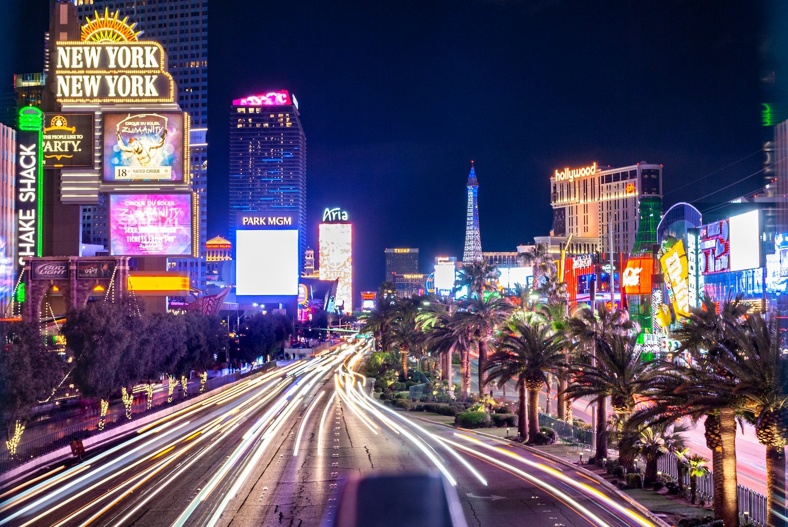 Photo by David Vives time lapse photography of city during night time